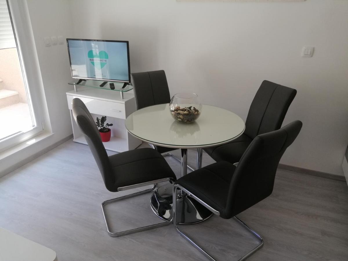 Apartment Leptir Подстрана Екстер'єр фото