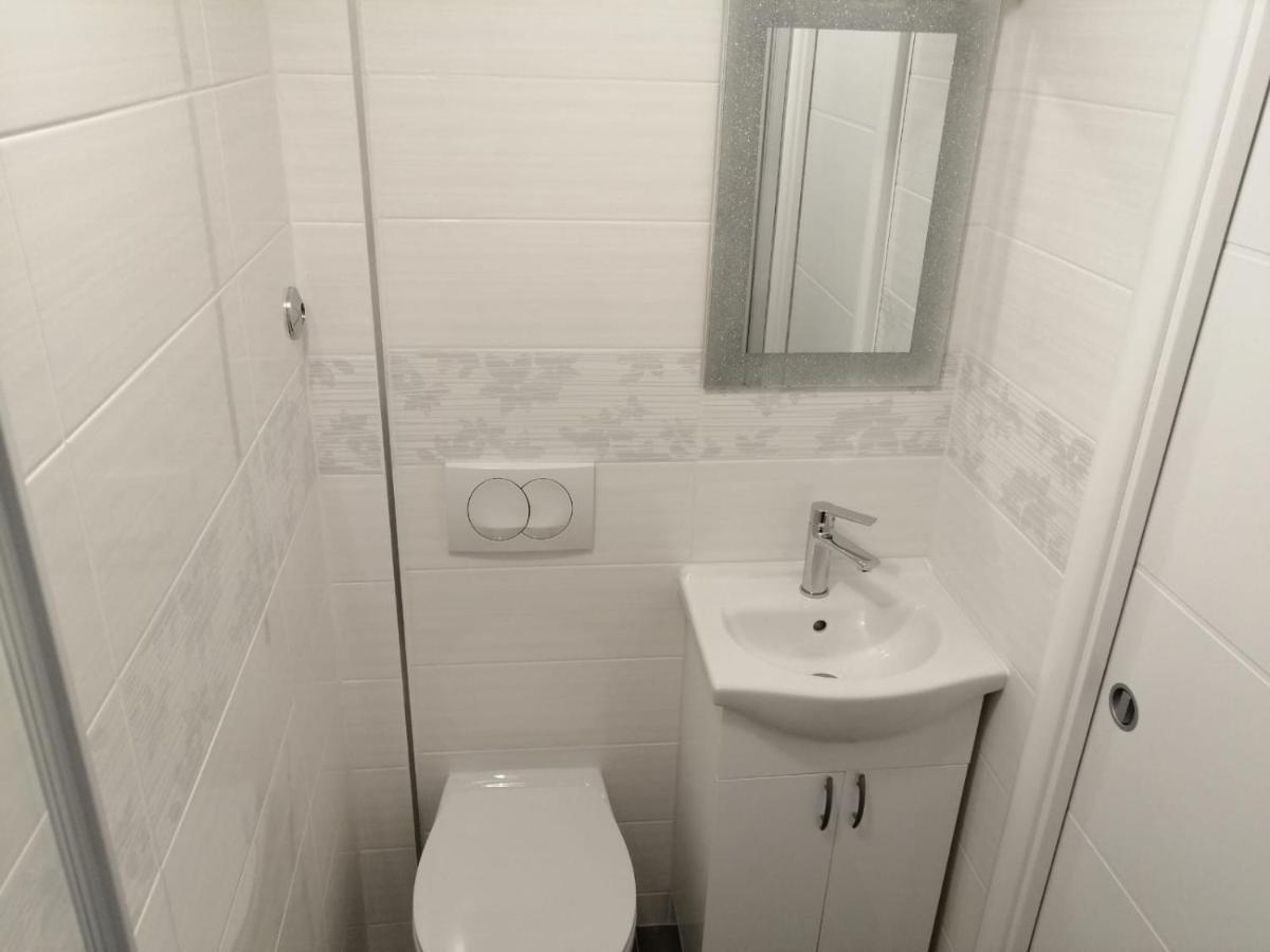 Apartment Leptir Подстрана Екстер'єр фото